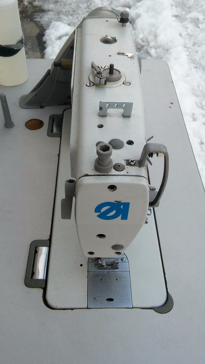 DURKOPP ADLER 251 PROFESSIONAL SEWING MACHINE LOCKSTITCH WATCH VIDEO FREESHIP