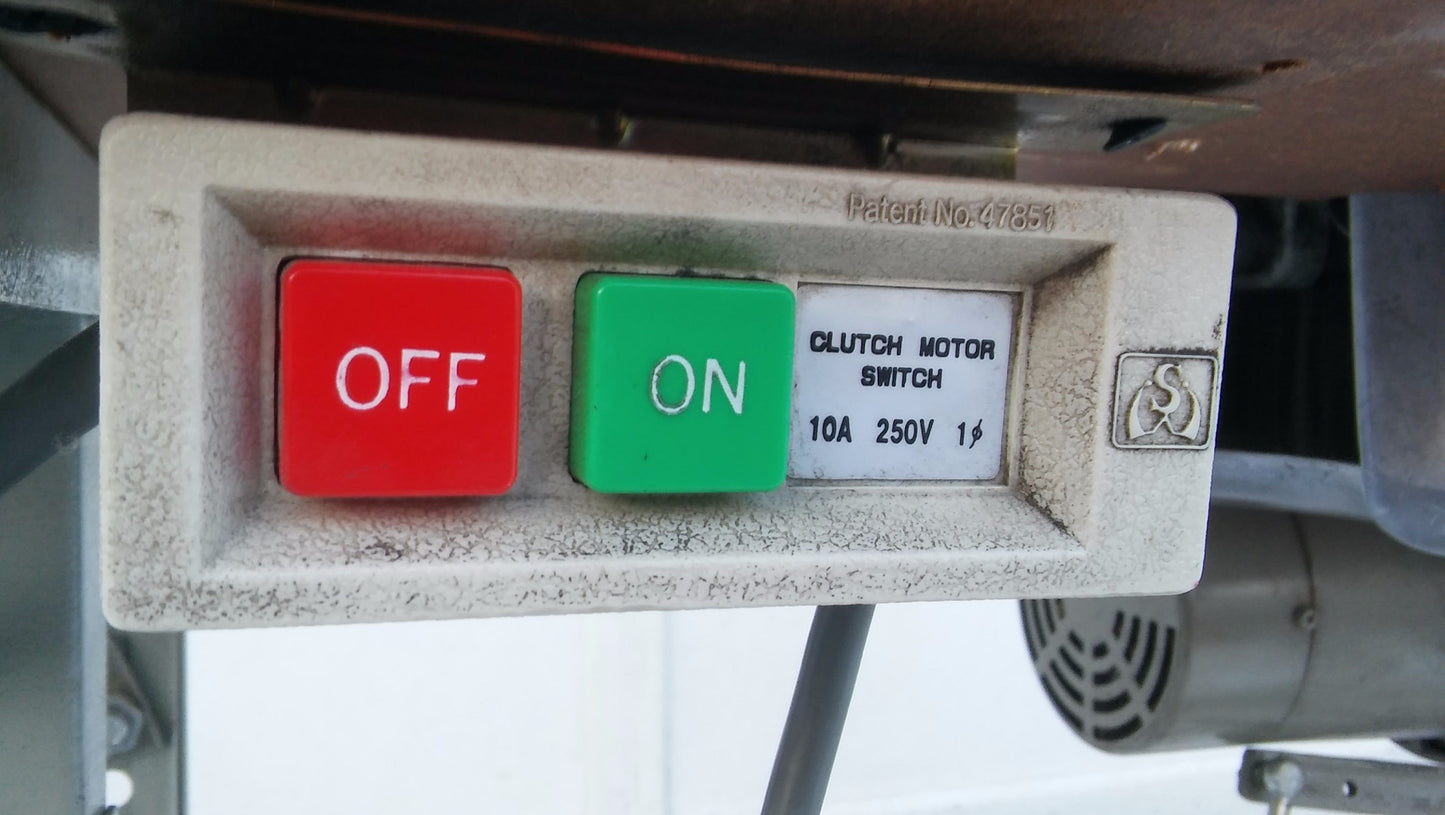 DURKOPP ADLER 251 PROFESSIONAL SEWING MACHINE LOCKSTITCH WATCH VIDEO FREESHIP