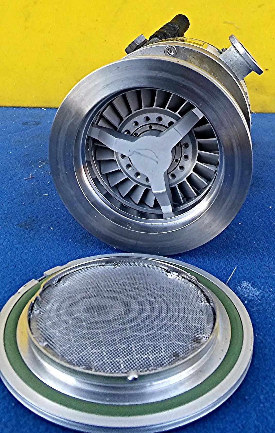 PFEIFFER TURBO MOLECULAR VACUUM PUMP TPH 062 Blades spin WORKS PERFECT FREE SHIP