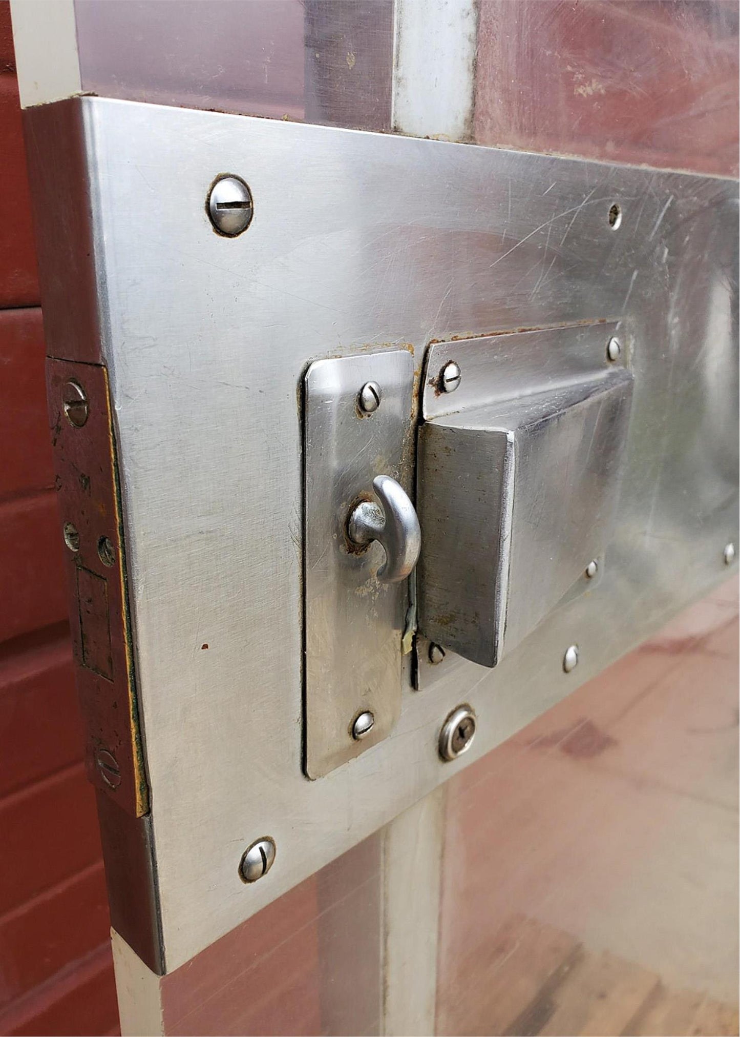 RARE VINTAGE INDUSTRIAL DESIGN STEAMPUNK ARCHITECTURE FREEZER DOOR FREESHIPPING