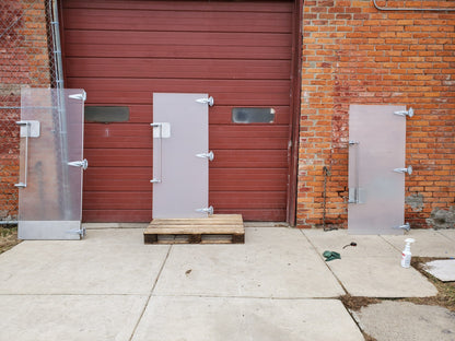 RARE VINTAGE INDUSTRIAL DESIGN STEAMPUNK ARCHITECTURE FREEZER DOOR FREESHIPPING