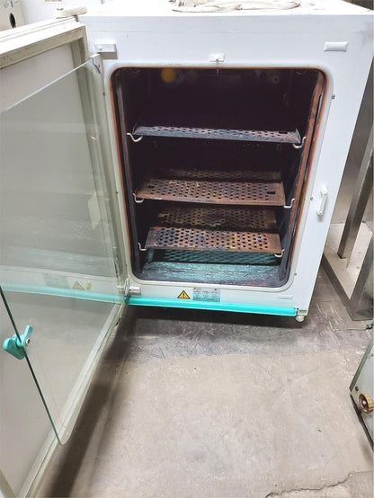 HERA CELL 240 CO2 INCUBATOR by HERAEUS with COPPER TRAYS on Wheels Cart