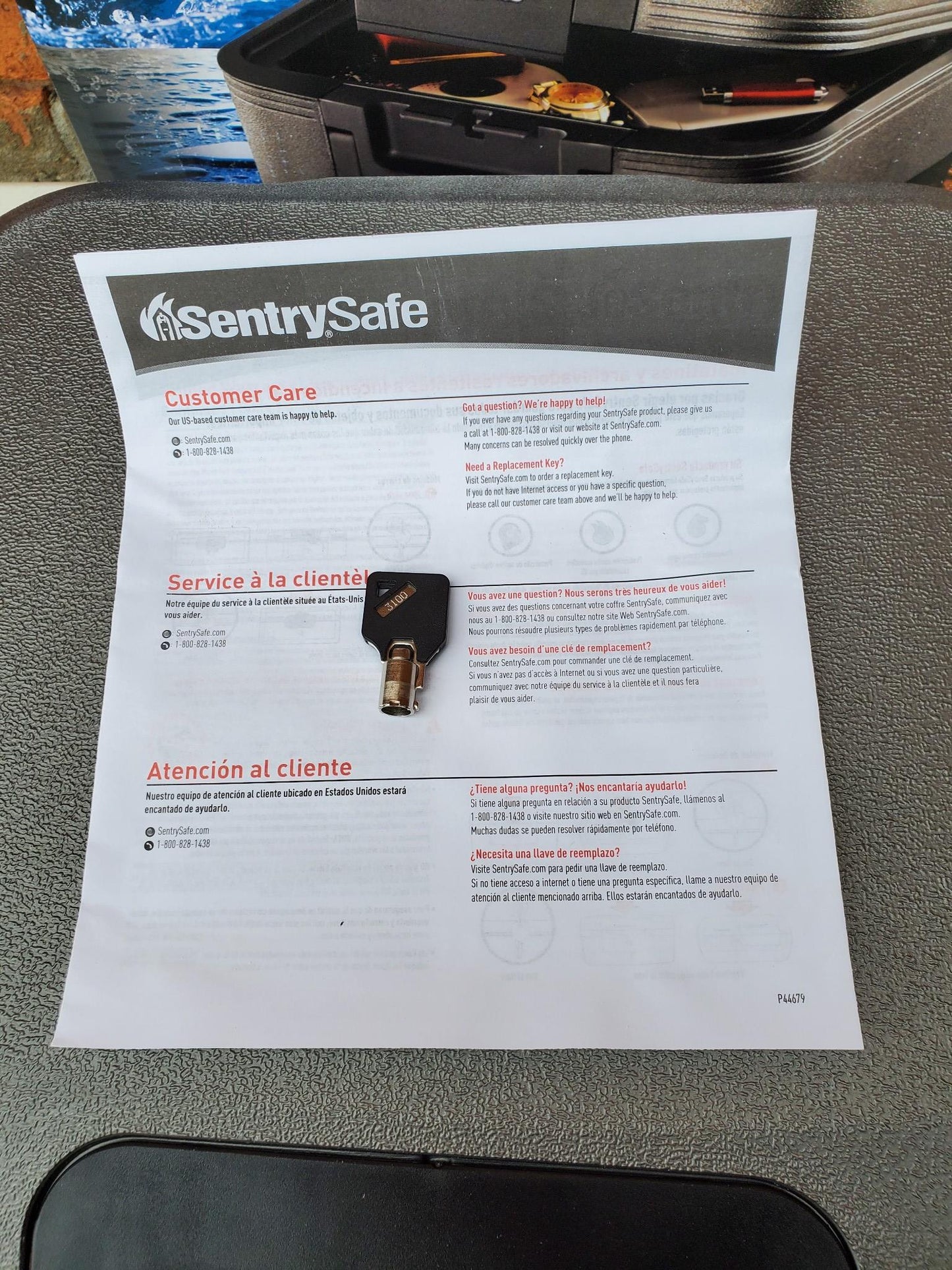 SENTRYSAFE CHW20201 PORTABLE CHEST WATER FIRE PROOF with 1 TUBULAR KEY FREE SHIP