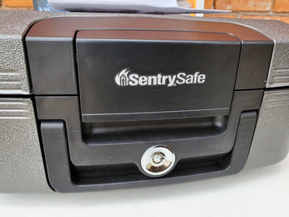 SENTRYSAFE CHW20201 PORTABLE CHEST WATER FIRE PROOF with 1 TUBULAR KEY FREE SHIP