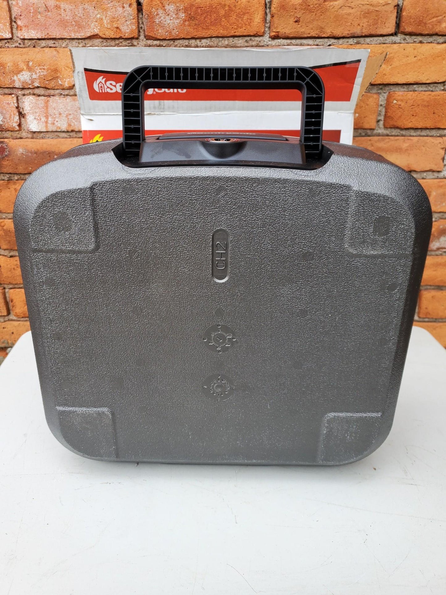 SENTRYSAFE CHW20201 PORTABLE CHEST WATER FIRE PROOF with 1 TUBULAR KEY FREE SHIP