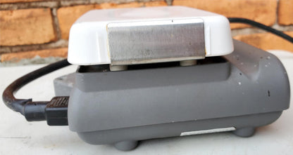 CORNING PC-210 4” x 5” MAGNETIC STIRRER  120 VAC FREE SHIP WATCH VIDEO