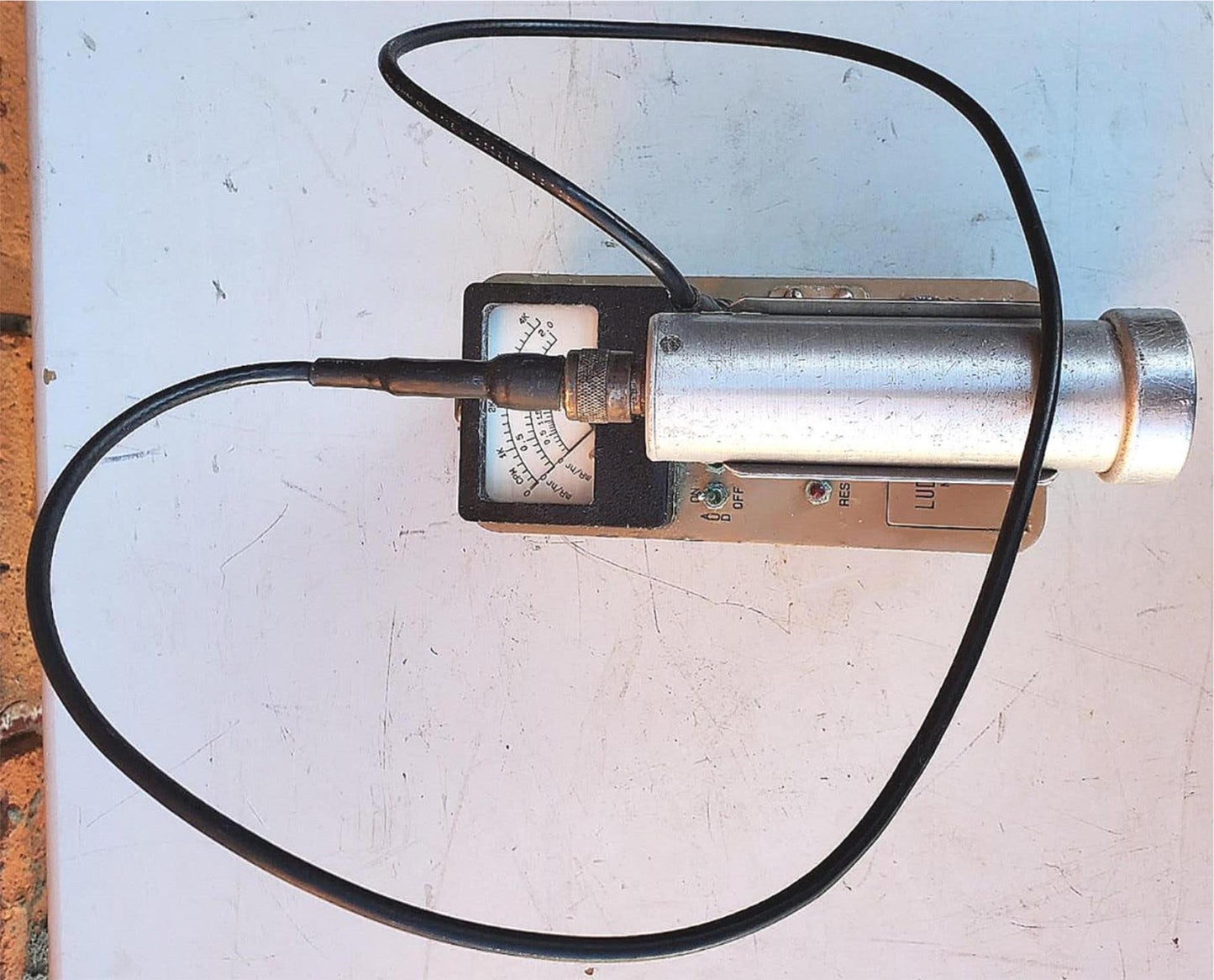 LUDLUM 3 SURVEY METER with 44-9 ALPHA BETA GAMMA RADIATION DETECTOR FREESHIPPING