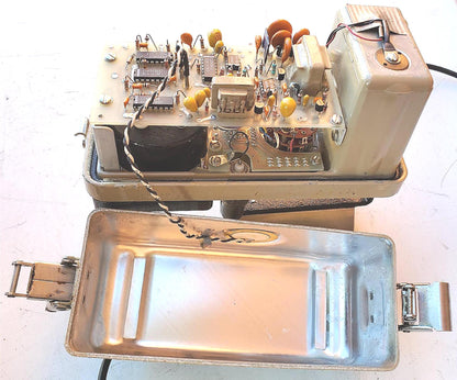 LUDLUM 3 SURVEY METER with 44-9 ALPHA BETA GAMMA RADIATION DETECTOR FREESHIPPING