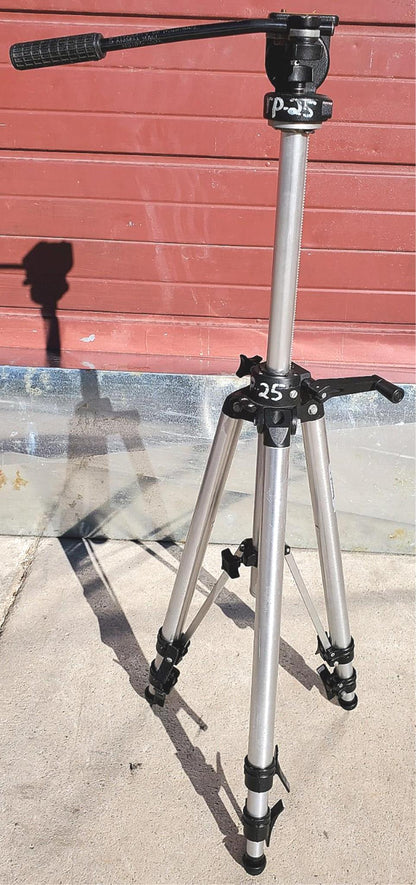 BOGEN MANFROTTO 3126 CINE VIDEO FLUID HEAD + 3033 TRIPOD with CASE FREE SHIPPING