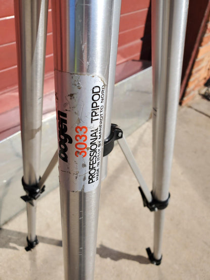 BOGEN MANFROTTO 3126 CINE VIDEO FLUID HEAD + 3033 TRIPOD with CASE FREE SHIPPING