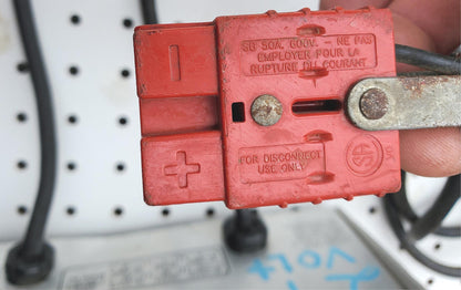 LESTRONIC II 24VOLT BATTERY CHARGER NOBLES TENNANT MINUTEMAN GOLF CART FREE SHIP