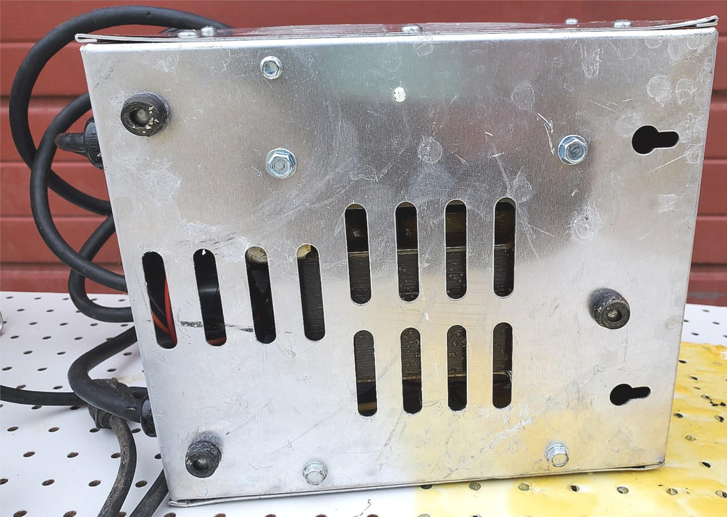 LESTRONIC II 24VOLT BATTERY CHARGER NOBLES TENNANT MINUTEMAN GOLF CART FREE SHIP