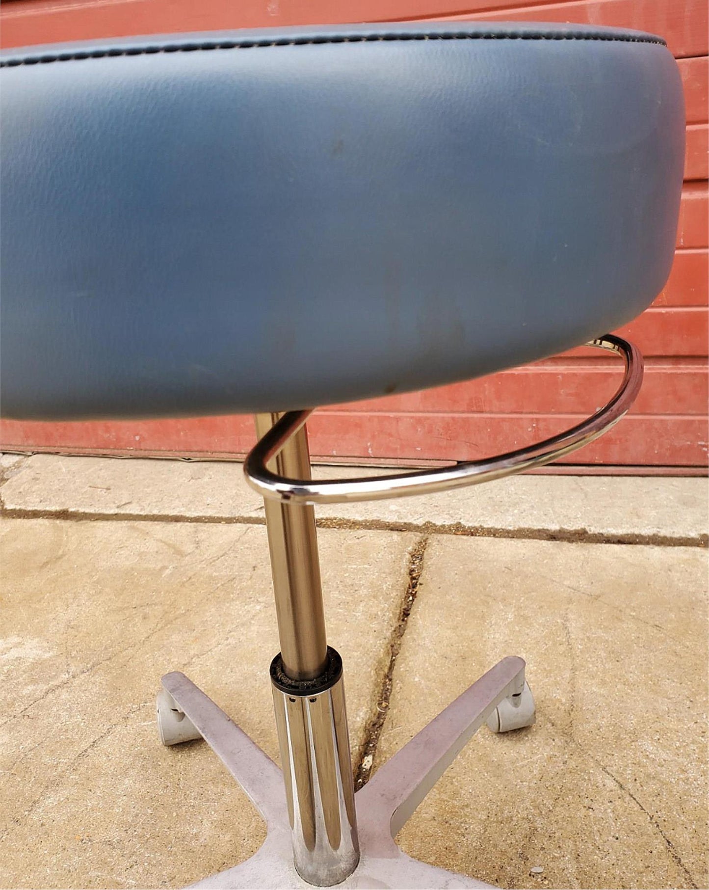BREWER EXAM ADJUSTABLE AIR LIFT MEDICAL DENTAL TATOO VET STOOL CHAIR FREE SHIP