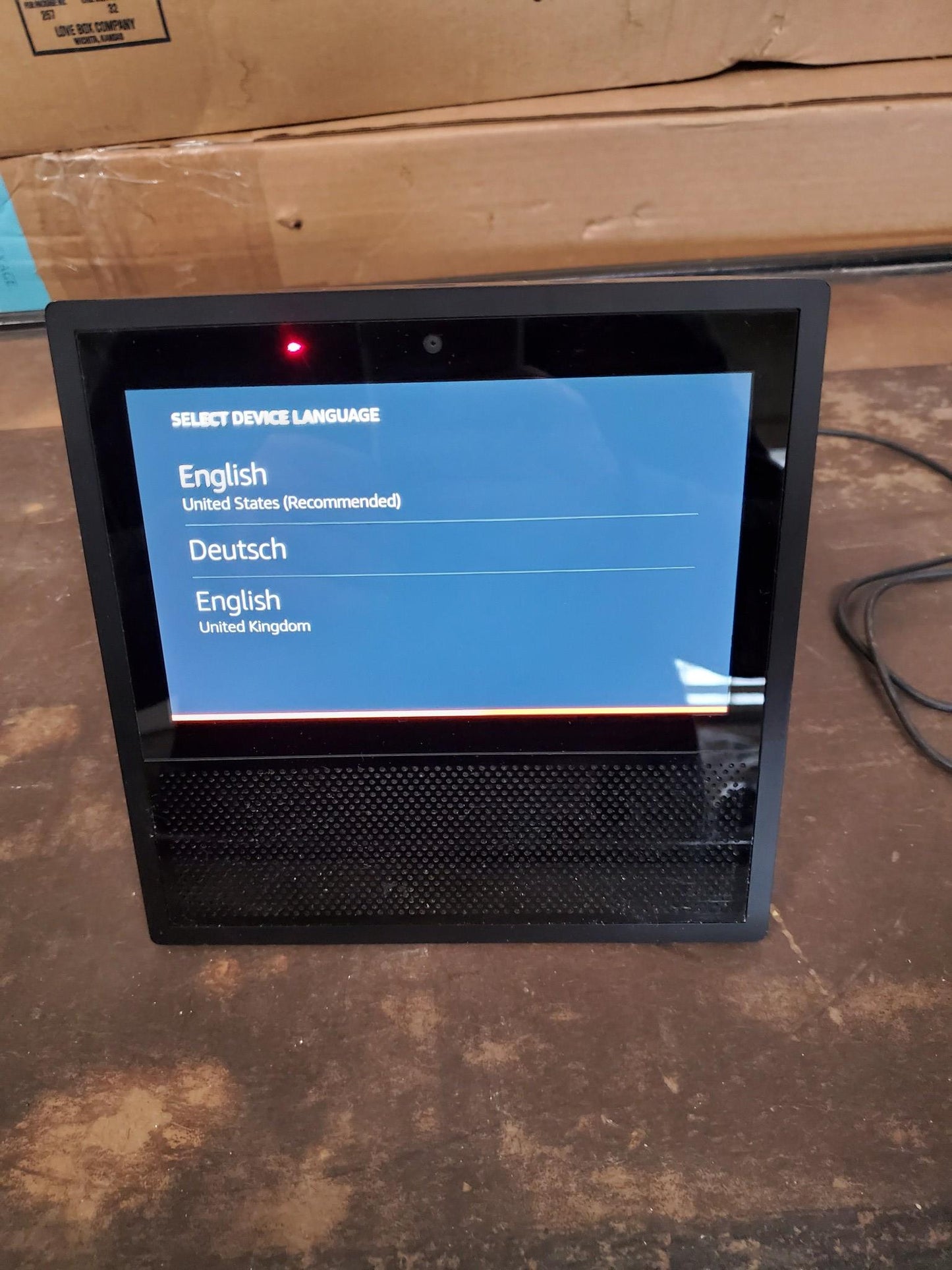 AMAZON ALEXA ECHO SHOW 1stGENERATION MODELMW46W BLUETOOTH SMART DISPLAY FREESHIP