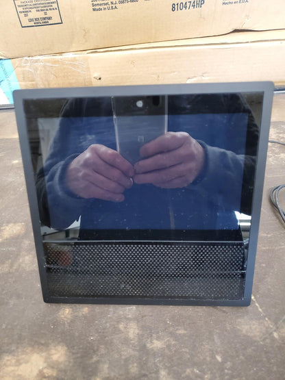 AMAZON ALEXA ECHO SHOW 1stGENERATION MODELMW46W BLUETOOTH SMART DISPLAY FREESHIP