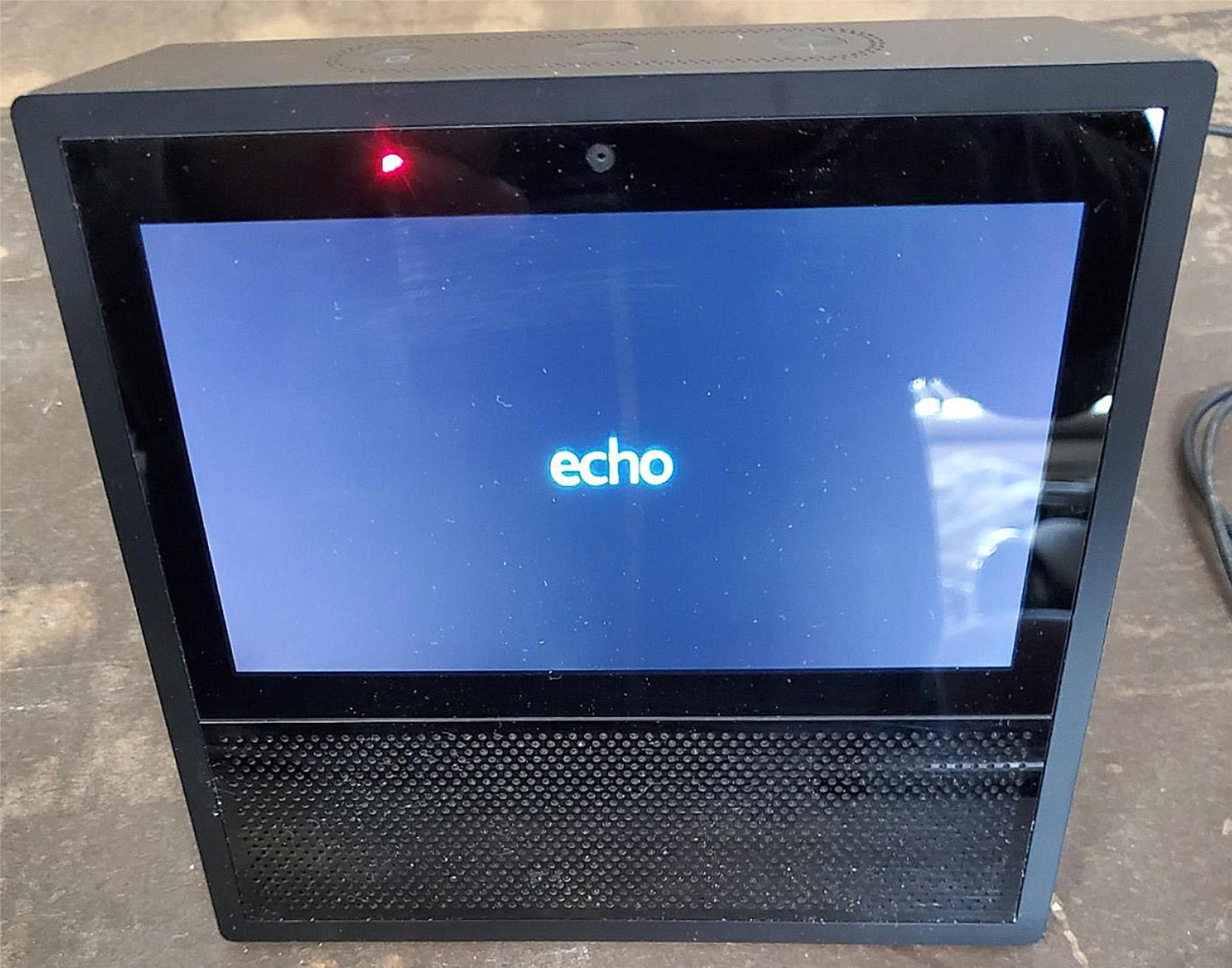 AMAZON ALEXA ECHO SHOW 1stGENERATION MODELMW46W BLUETOOTH SMART DISPLAY FREESHIP