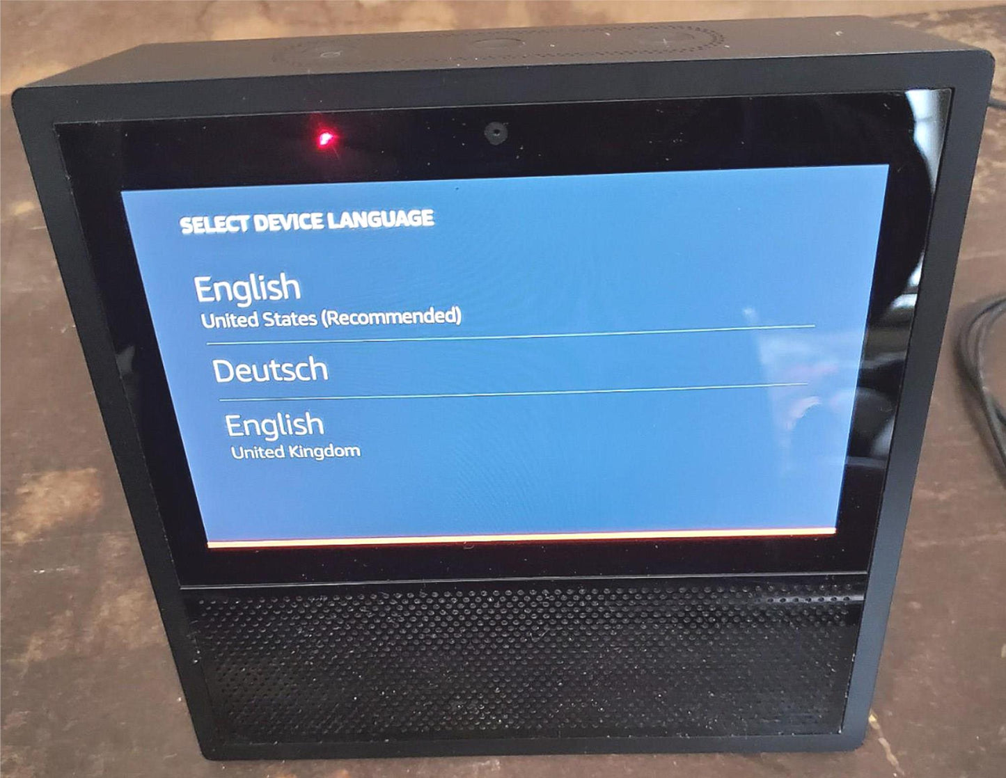 AMAZON ALEXA ECHO SHOW 1stGENERATION MODELMW46W BLUETOOTH SMART DISPLAY FREESHIP