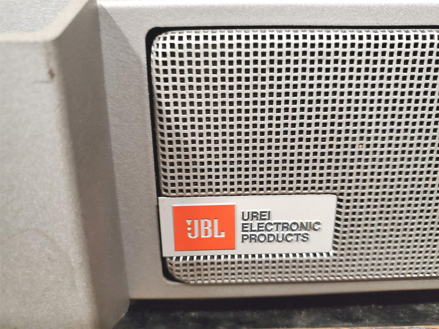 JBL UREI SR6630 600 WATT POWER 2 CHANNEL AMPLIFIER with RACK MOUNT FREE SHIP