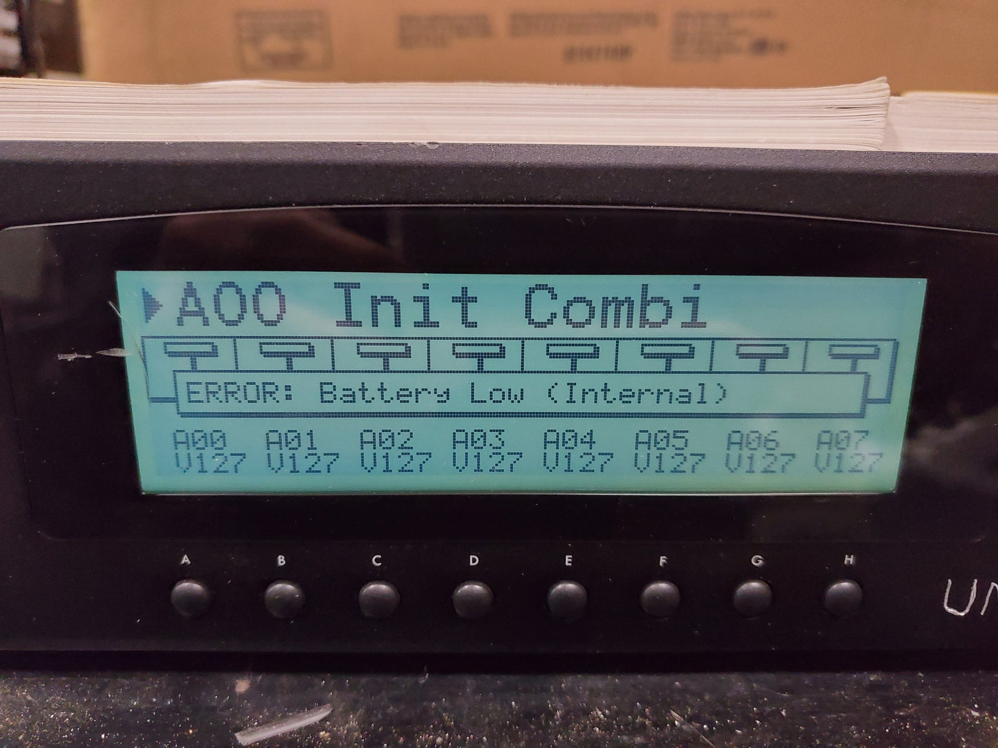 KORG 01R/W MUSIC WORKSTATION w/ OPERATION OWNER's MANUAL & QUICK GUIDE FREE SHIP