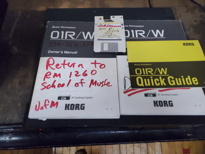 KORG 01R/W MUSIC WORKSTATION w/ OPERATION OWNER's MANUAL & QUICK GUIDE FREE SHIP