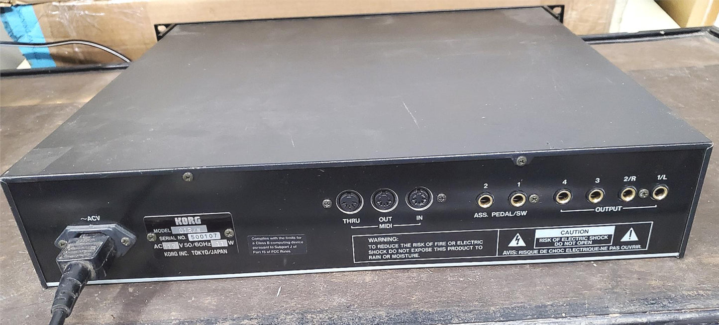 KORG 01R/W MUSIC WORKSTATION w/ OPERATION OWNER's MANUAL & QUICK GUIDE FREE SHIP