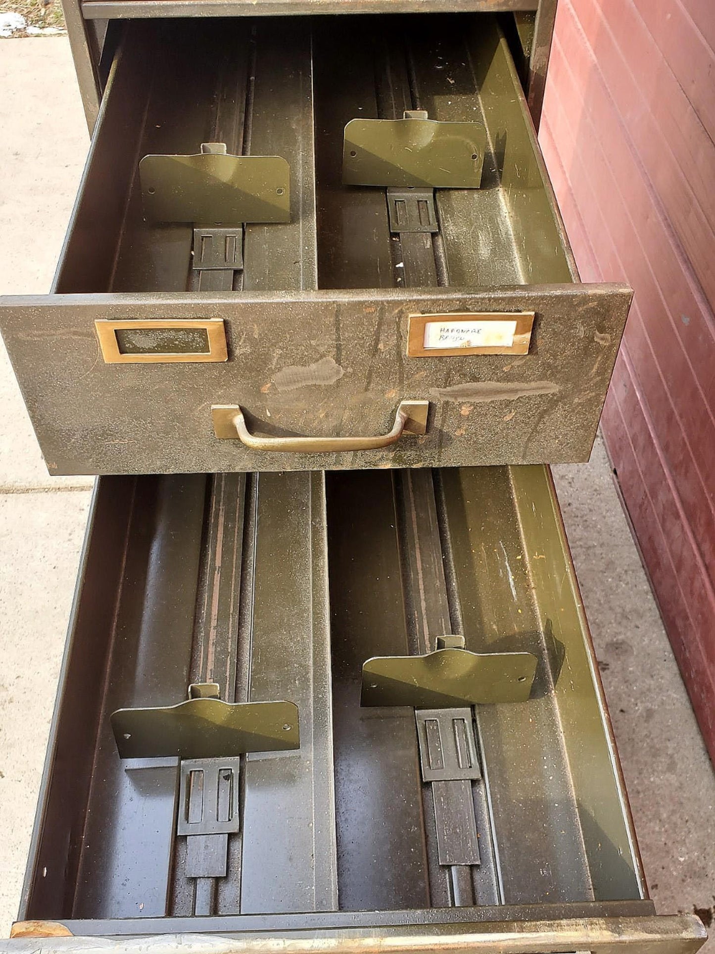 1950's STEELCASE WINE COLLECTIBLE GUN TOOL STORAGE BIN CABINET 7 PULLOUT DRAWERS