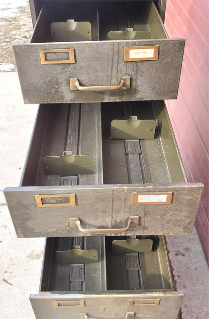 1950's STEELCASE WINE COLLECTIBLE GUN TOOL STORAGE BIN CABINET 7 PULLOUT DRAWERS