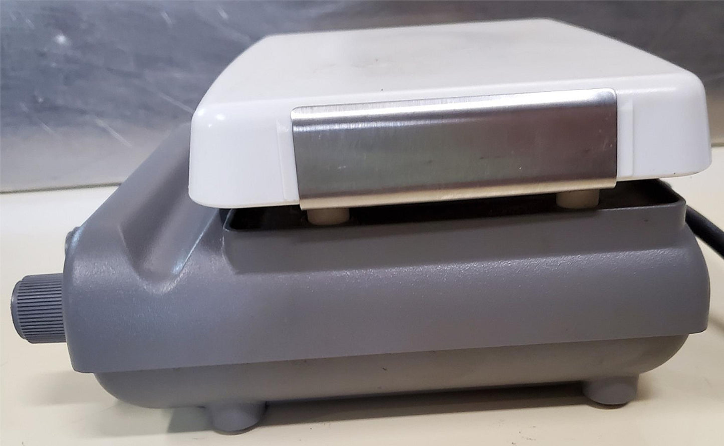 CORNING PC-420 HOTPLATE & MAGNETIC STIRRER 5”x 7” 120 VAC FREE SHIP WATCH VIDEO