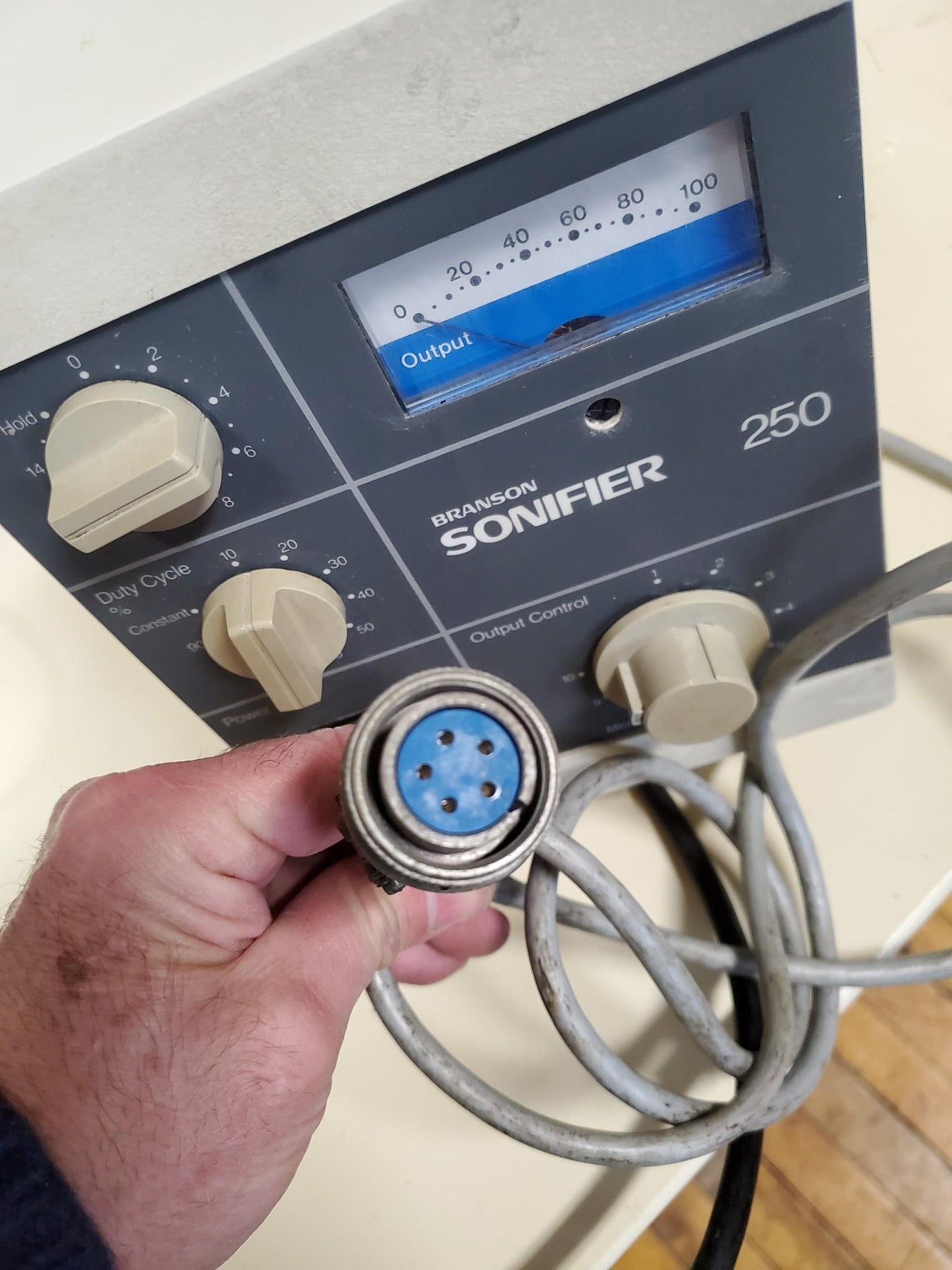 BRANSON 450 SONIFIER NO PROBE POWERS UP GREAT PRICE FREE SHIPPING