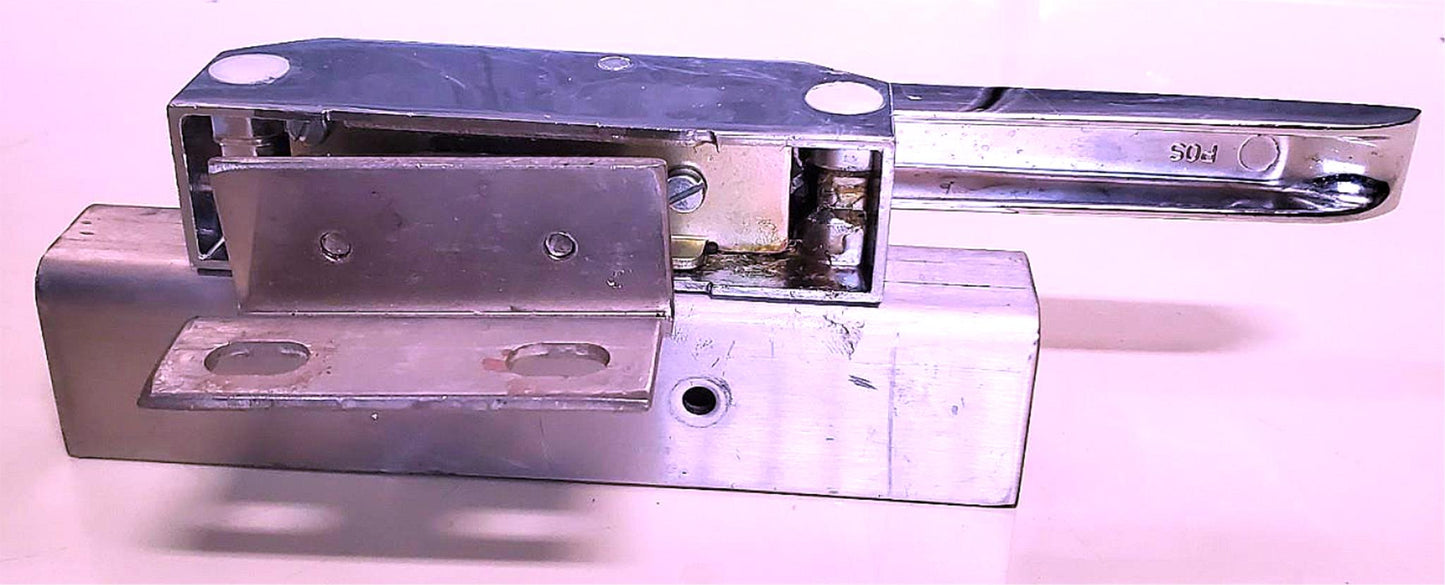 POS REFRIGERATION FREEZER COOLER OVEN DOOR KNOB HANDLE with LATCH FREE SHIP