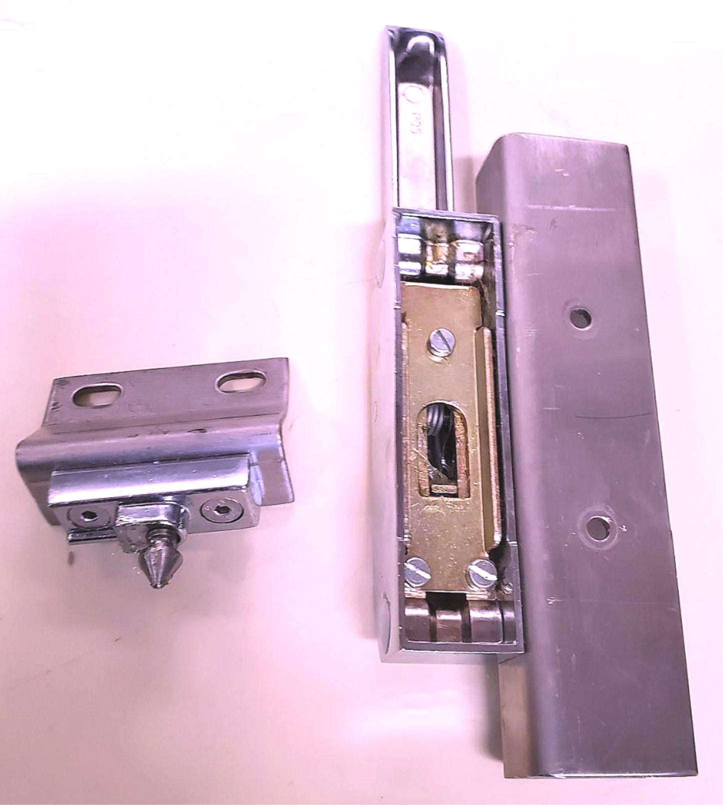 POS REFRIGERATION FREEZER COOLER OVEN DOOR KNOB HANDLE with LATCH FREE SHIP