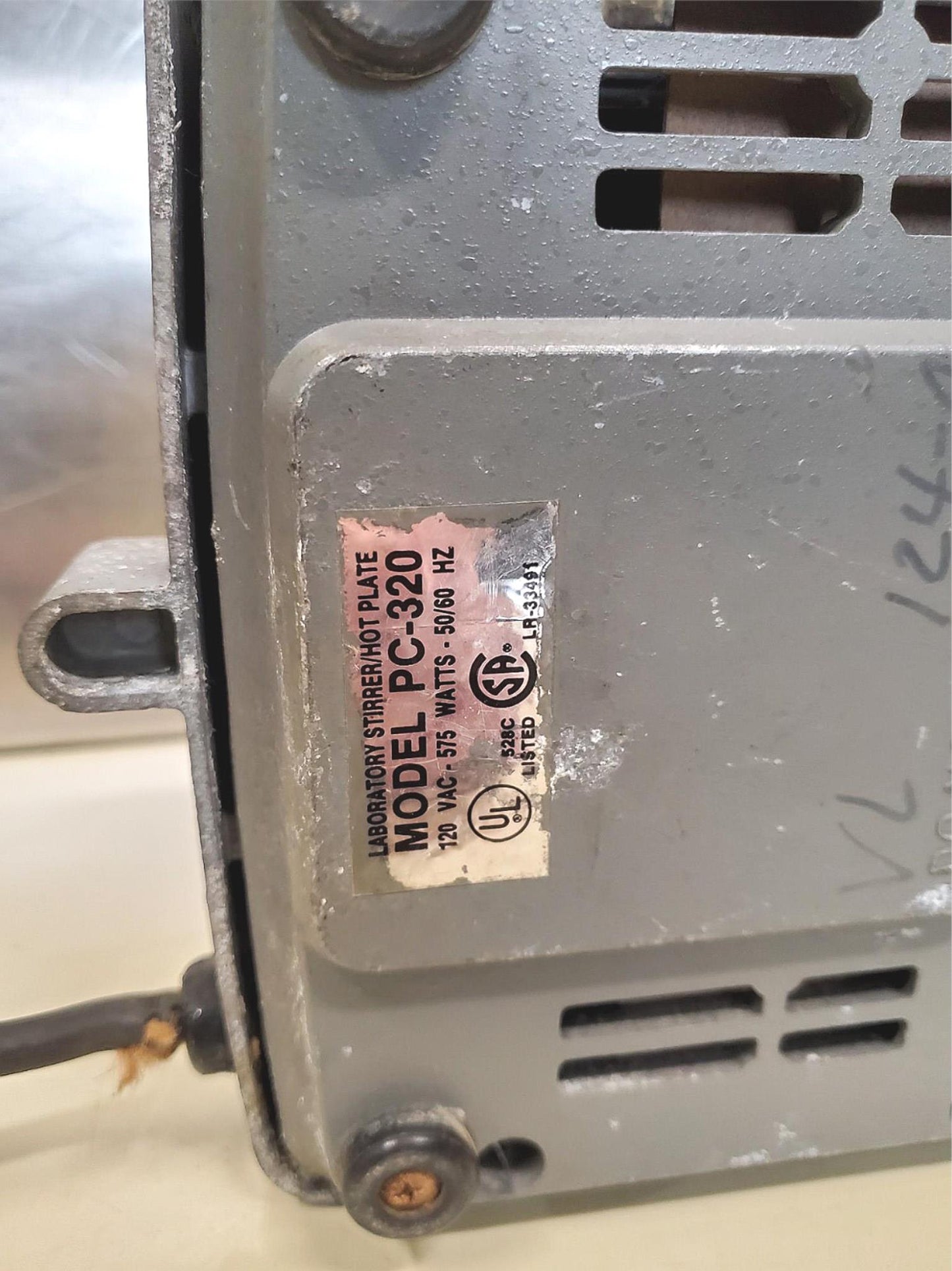 CORNING PC-320 HOTPLATE STIRRER 6" X 7-1/2" TOP 120VAC WATCH VIDEO FREE SHIPPING