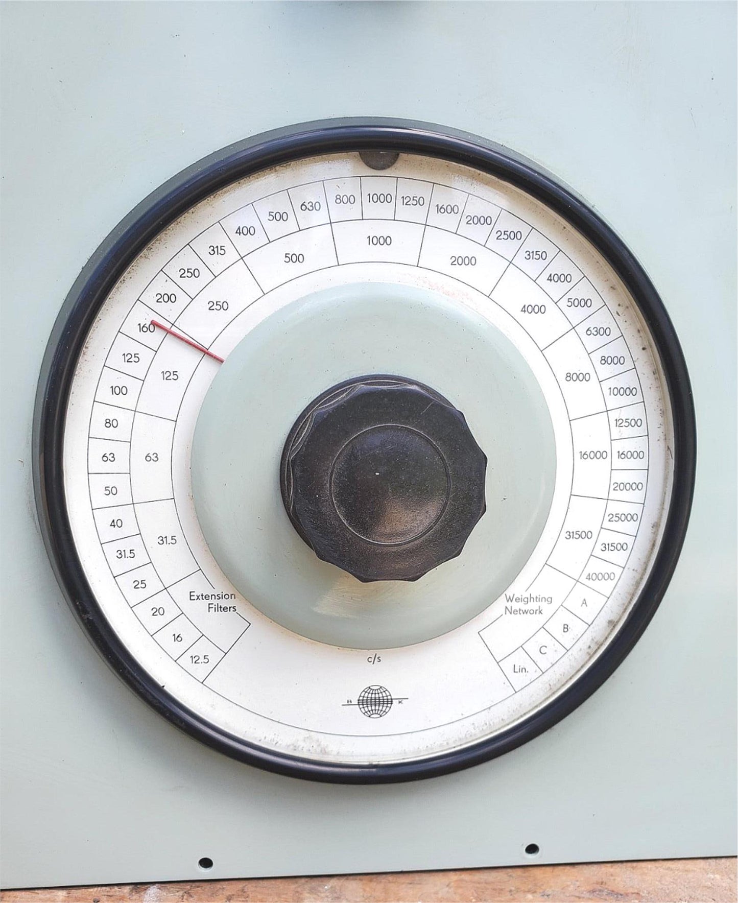 BRUEL & KUJAER 2113 AUDIO FREQUENCY SPECTROMETER FREE SHIPPING