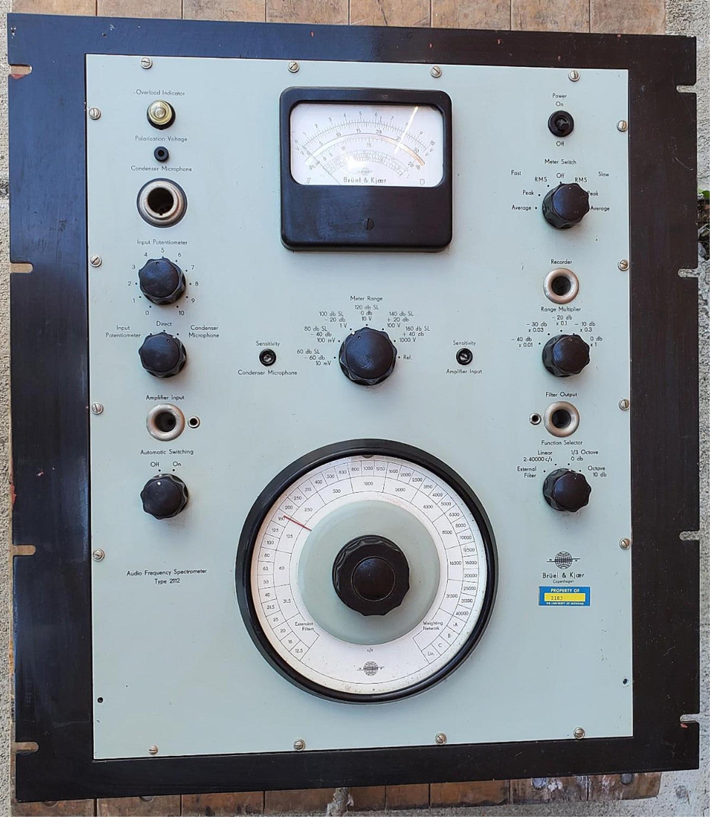 BRUEL & KUJAER 2113 AUDIO FREQUENCY SPECTROMETER FREE SHIPPING