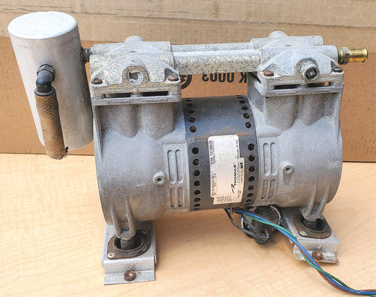 THOMAS 2650CE44-989 PISTON AIR COMPRESSOR VACUUM PUMP WATCH VIDEO FREE SHIP