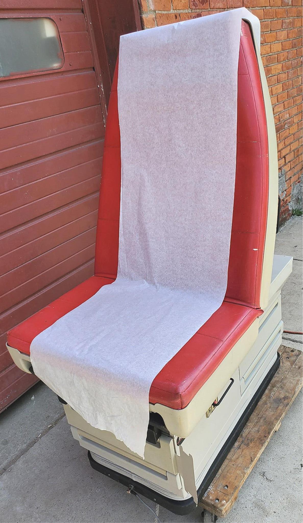 MIDMARK 405 Motorized Patient Exam Table Hi-Lo & FootRemote WATCH VIDEO FREESHIP