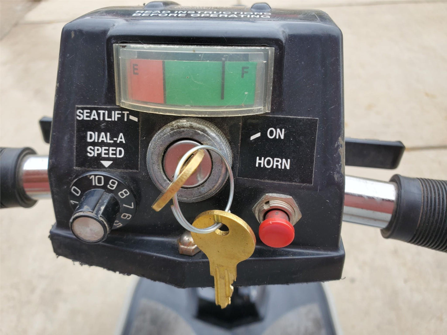 EMC ELECTRIC MOBILITY CHAUFFER RASCAL 200 SCOOTER CHARGER WATCH VIDEO FREE SHIP