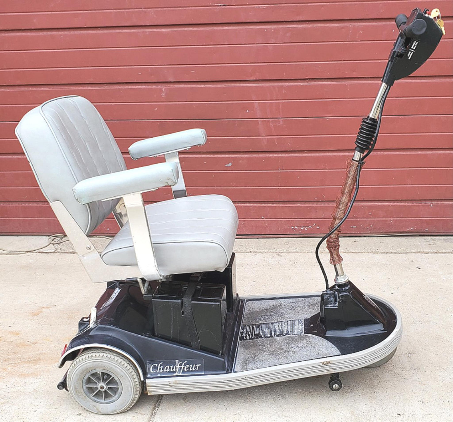 EMC ELECTRIC MOBILITY CHAUFFER RASCAL 200 SCOOTER CHARGER WATCH VIDEO FREE SHIP