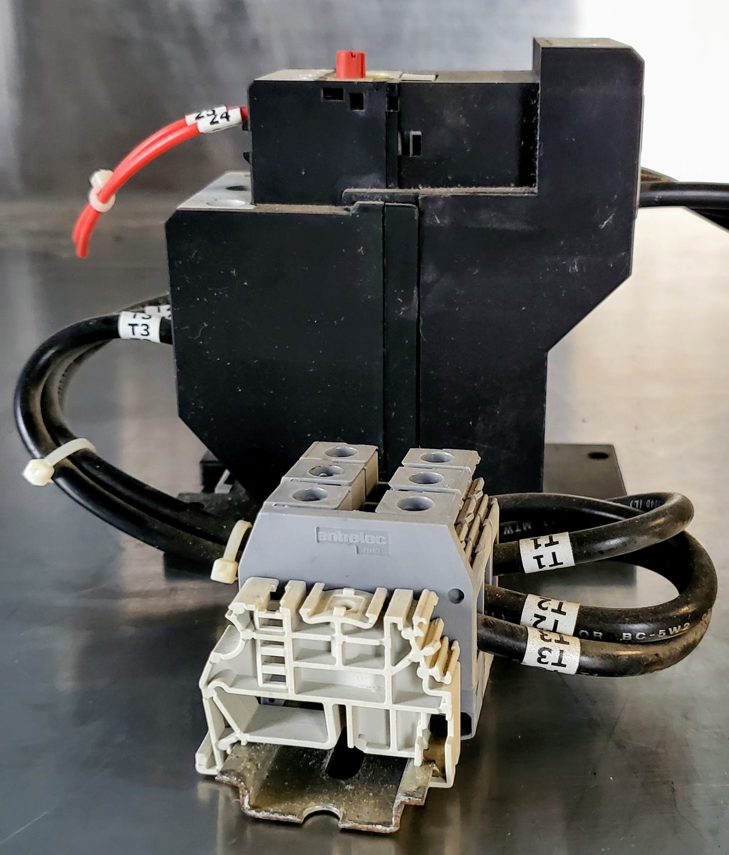 GE RT22E - RT2XP -  General Electric Thermal Overload Relay & BONUS FREE SHIP