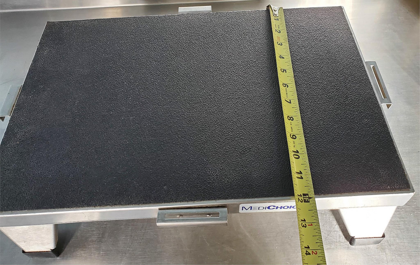 MEDICHOICE 400 POUND HEAVY DUTY STA STEEL MEDICAL STACKABLE STEP STOOL FREESHIP