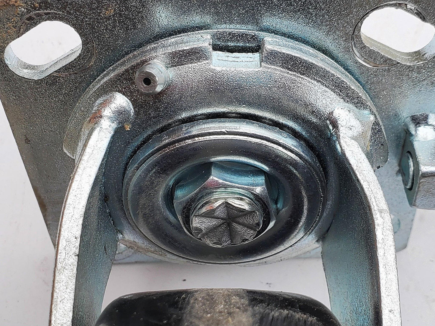 SET 4 RARE SAFETY PULL CLIP & SWIVEL LOCK BRAKE 6" POLYURETHANE HEAVYDUTY WHEELS