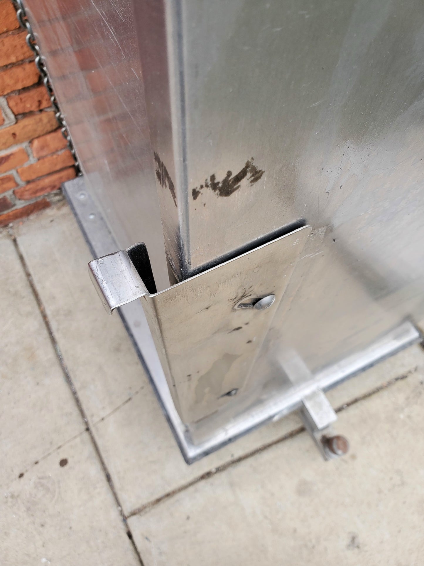 LAKESIDE HOSPITAL STAINLESS STEEL BONUS TRAYS FOOD CART 26"Wx60"Hx38"D FREE SHIP