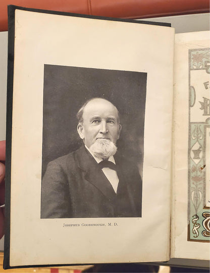 RARE 1907 VINTAGE "THE FAVORITE MEDICAL RECEIPT BOOK & HOME DOCTOR" ILLUSTRATED