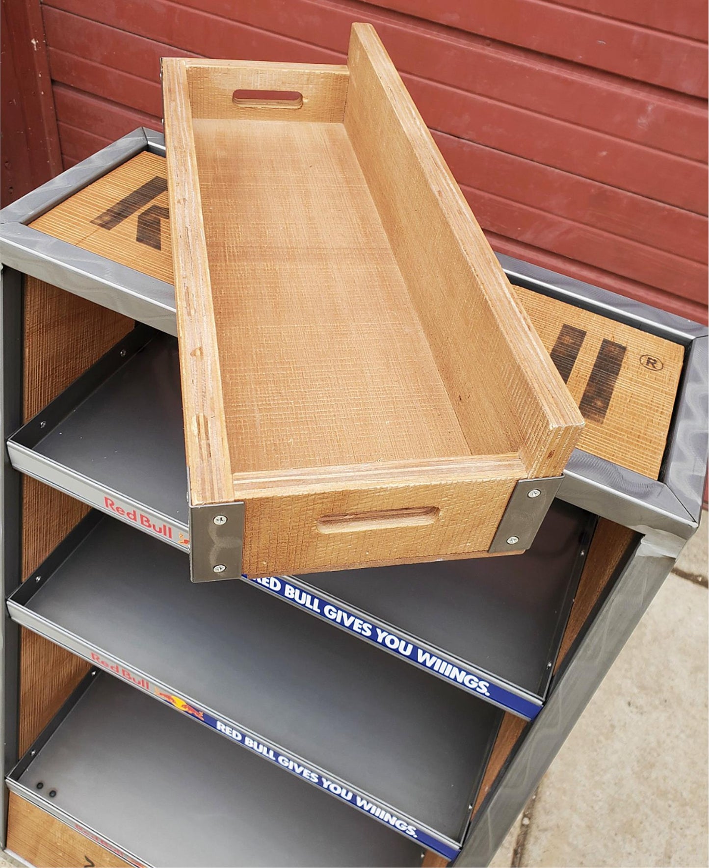 BNEW RARE UNIQUE RED BULL METAL WOOD RACK FLOOR DRINK DISPLAY ON WHEELS FREESHIP