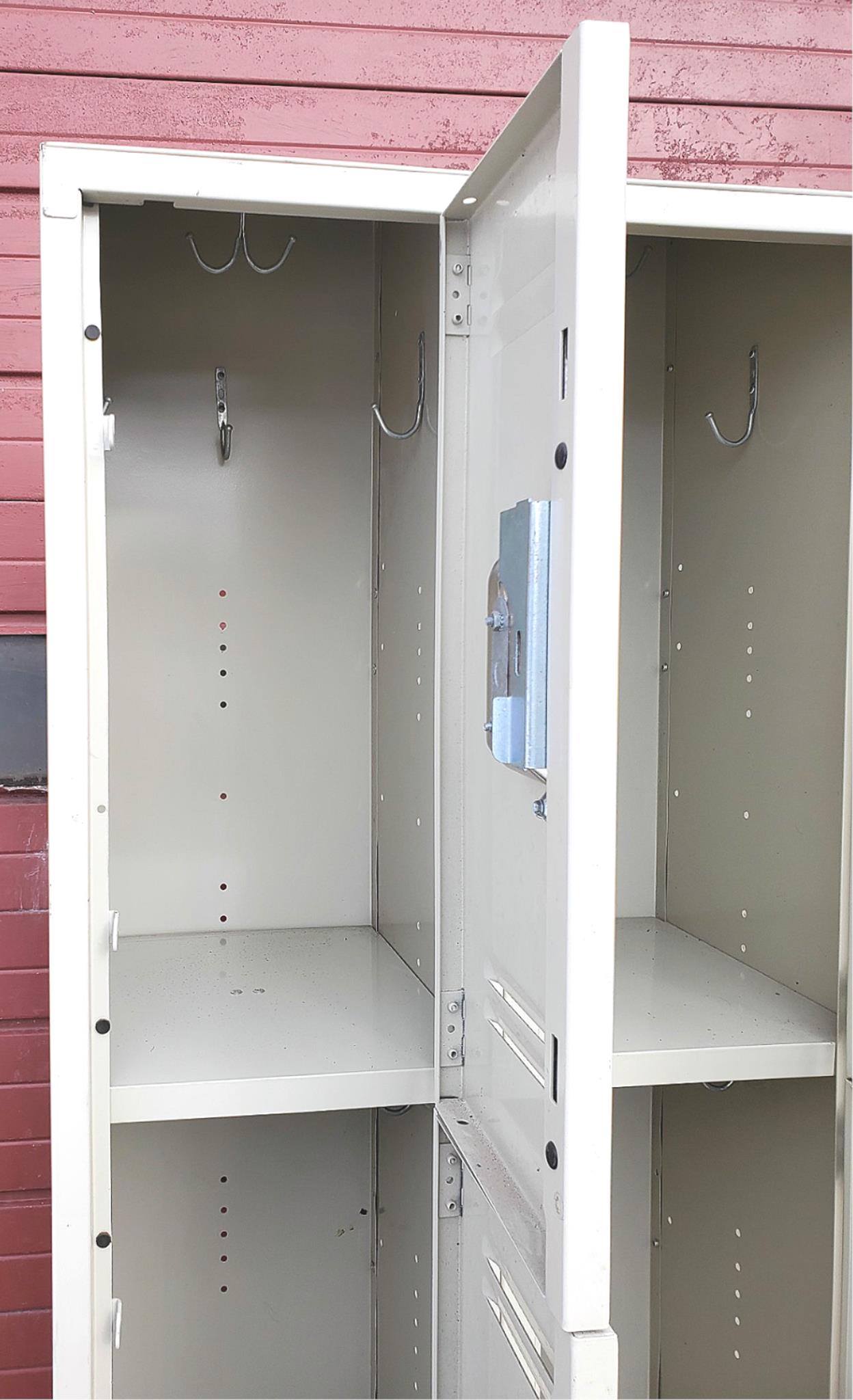 LYON 9 DOOR LOCKER SECURITY SYSTEM 3 Tier Box 36 W x 15" D x 83" H FREE SHIPPING