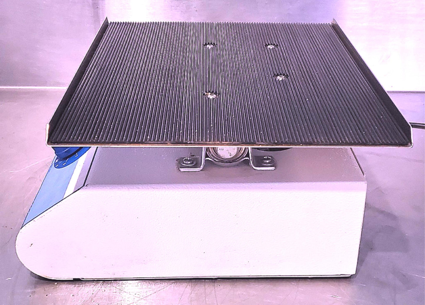 VWR 100 ROCKING 14" x 11" PLATFORM SHAKER 90 DAY WARRANTY WATCH VIDEO FREE SHIP