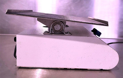 VWR 100 ROCKING 14" x 11" PLATFORM SHAKER 90 DAY WARRANTY WATCH VIDEO FREE SHIP