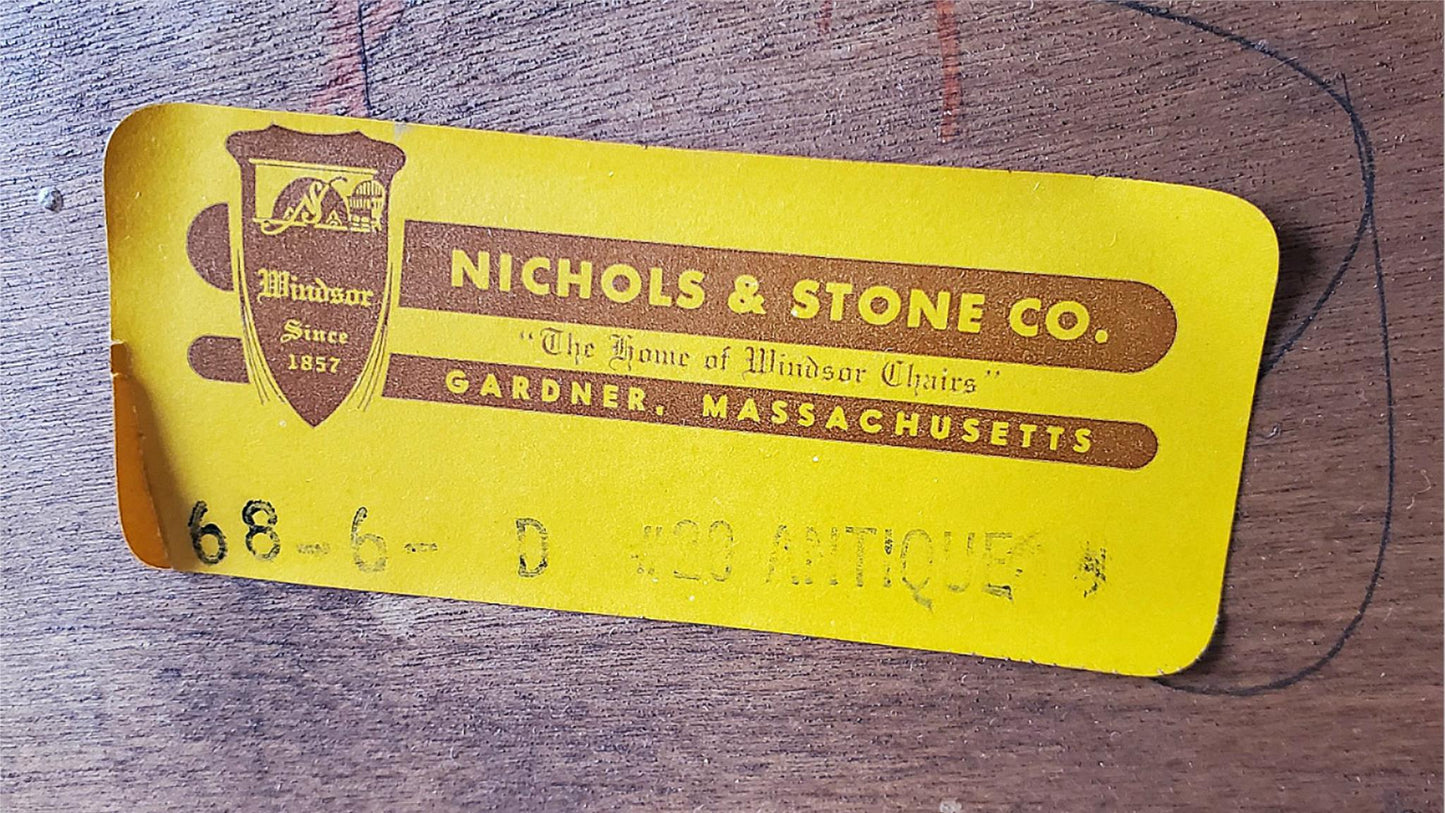 RARE VINTAGE NICHOLS & STONE WINDSOR ROCKING CHAIR PRISTINE CONDITION FREE SHIP