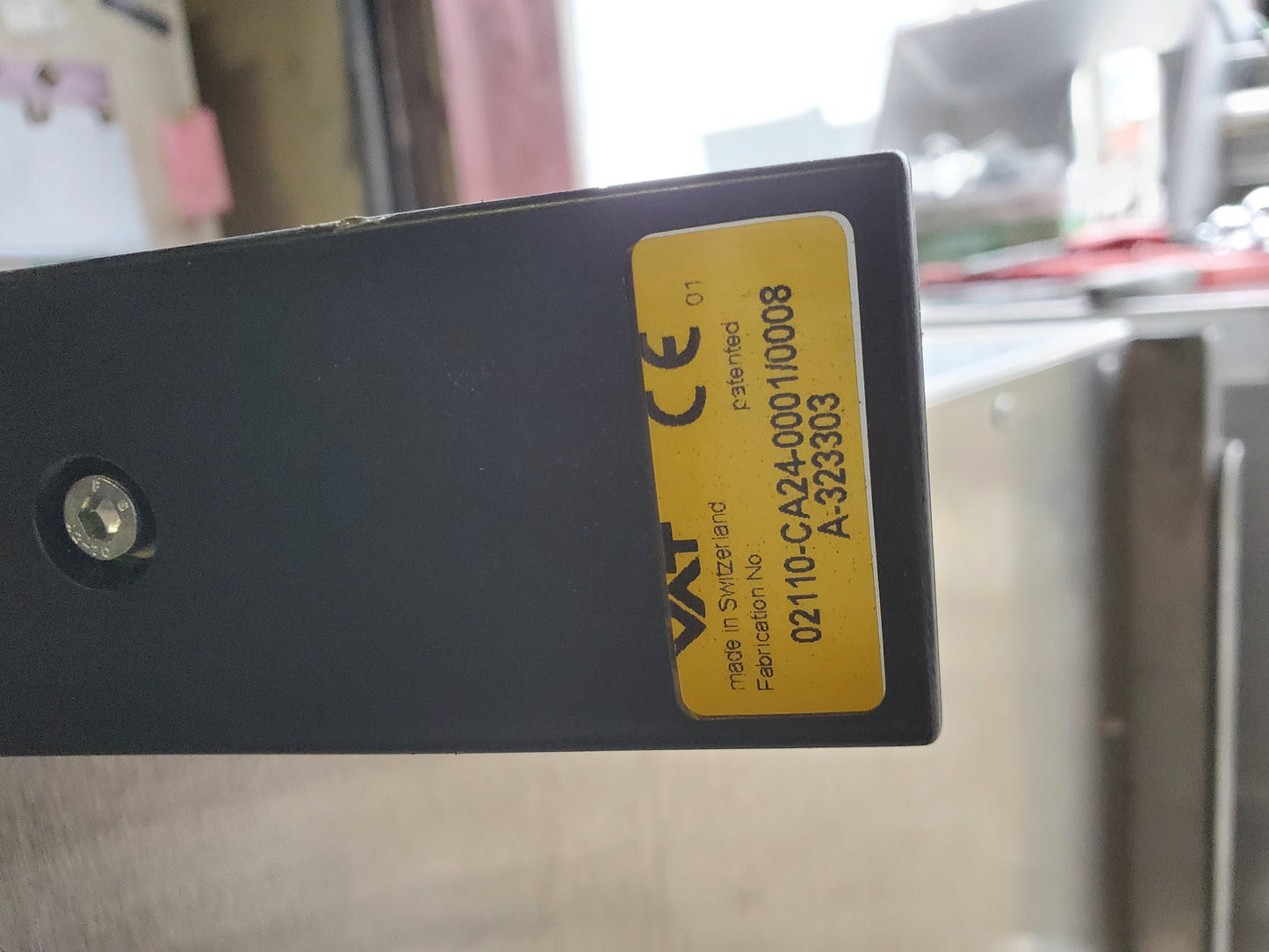 VAT 02110-CA24 RECTANGULAR WAFER GATE SLIT TRANSFER VALVE VACUUM SLOT FREE SHIP