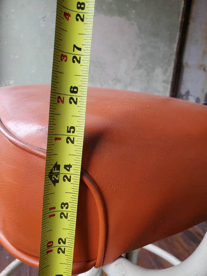 VINTAGE STEELCASE ORANGE INDUSTRIAL DRAFTING MACHINIST STEAMPUNK STOOL FREE SHIP